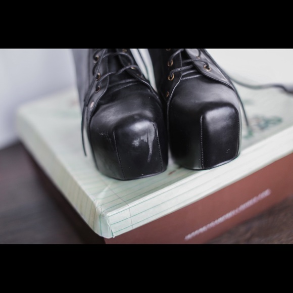 Jeffrey Campbell Classic Litas Size 10 🌸 - Picture 5 of 8